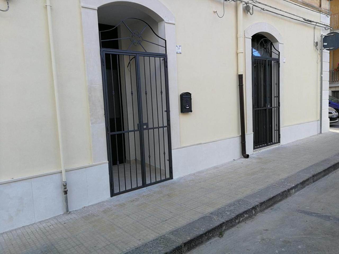 Syracuseapartments Isonzo Di Siracusa Stupendo Appartamento Vicino Ad Ortigia E A 200M Dal Mare Buitenkant foto